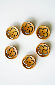 Poppy Wooden Buttons