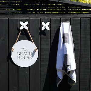 Wall Hooks: Outdoor Wall Hook frangipani WHITE Large (single)