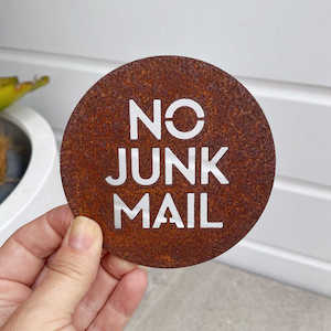 No Junk Mail Signs: No Junk Mail corten