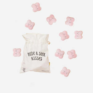 The Kiss Co | Hide & Seek Kisses
