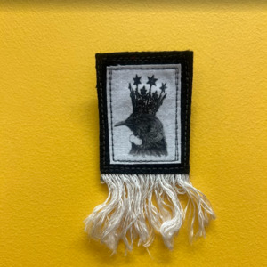 New: The black Pixie | Fringed Tui Brooch