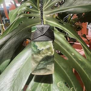 Dads Day: Aorere Pounamu | West Coast TOKI