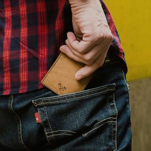 The Loyal Workshop: OSCAR CARD WALLET