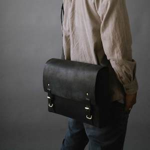 The Loyal Workshop: The Goodstead Satchel - Black