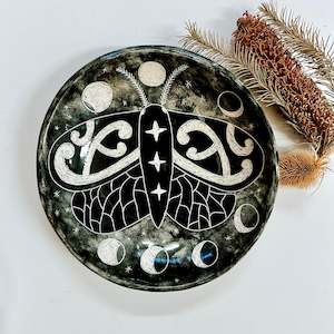 Kitchenware Serve Ware: Black Midnight Moth | Large Bowl