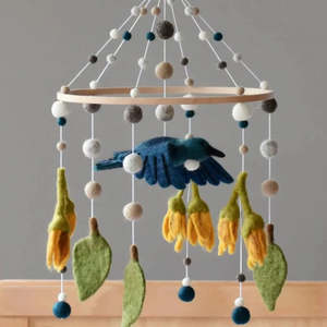 Childrens Decor: Tui Baby Mobile