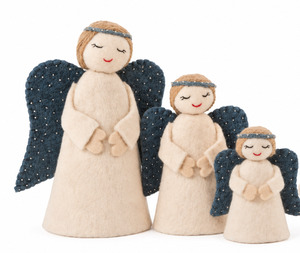 C H R I S T M A S: Angel Family | Grey