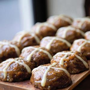 Lbo Sale 1: Raw Cross Buns