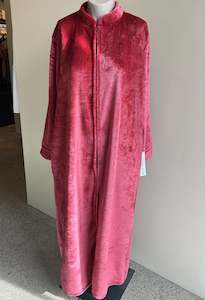 Dressing Gowns: Essence Plush Fleece Zip Through Front Robe 680RZ (Ruby)
