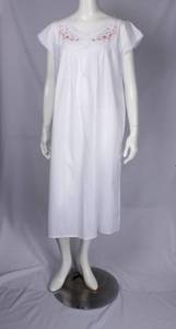 Sleepwear: Alice & Lily AL/ND-375 cap sleeve Cotton nightie (White)