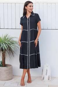 Resortwear: Charlotte CHM0004 Black Midi Dress (Black)