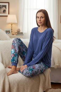 Sleepwear: Givoni 7FL27F Frida Ski Pyjama Set (Navy)