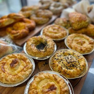 Products: Slow cooked pulled pork pie – Little Bread Loaf