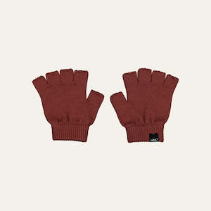 Girls Sale: Double Trouble Gloves, Currant