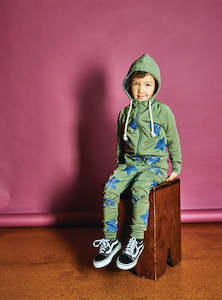 Slasher Trackies, Sage Stars