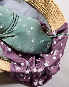 Lfoh Winter 25 Baby: Swaddle Blanket - 100% Merino Wool - Plum Daisy