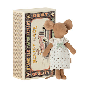 The French Folk: Maileg Big Sister Mouse in Box - Brown