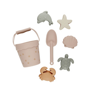 Pre Orders: Rylee + Cru Beach Toy - Starfish