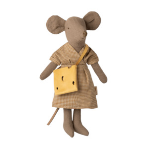 Dolls: Maileg Mum Mouse - Light Brown