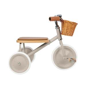 Bikes Helmets: Banwood Trike - Beige