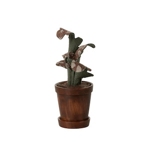 The French Folk: Maileg Flower Pot With Plant
