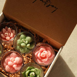 Pink Succulent tea light candle (Sweet pea + Vanilla)