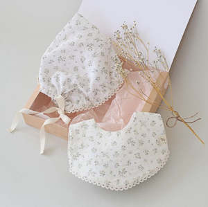 Bibs Bonnets: Mascarpone Bonnet & Bib