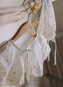 Fall in love Lace Capron & Bonnet