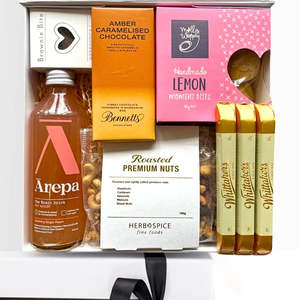 Mothers Day Gift Boxes: Pretty Treats