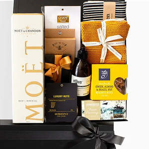 Corporate Christmas Gift Boxes: The Ultimate Gift