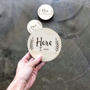 Funny Bunny: Double Leaf Milestone Plaques Set | Funny Bunny Kids