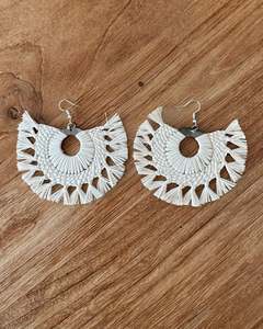 Cook Islands Handmade Rito Hoop Earrings in Natural