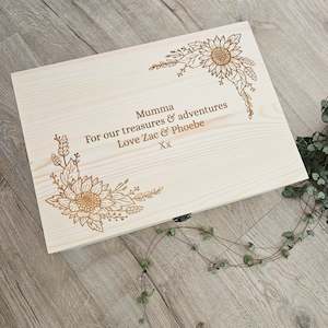 Wooden Boxes: Sunflower Border Engraved Pine Box (Pre-Order)