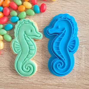 Fondant Stamps: Seahorse Cookie Cutter & Fondant Stamp