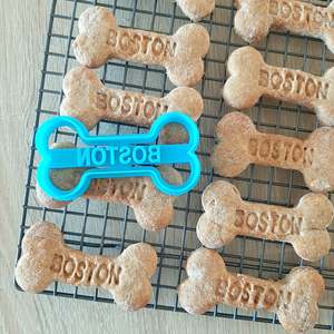 Personalised Fondant Stamps: Personalised Dog Bone Cookie/Treat Cutter
