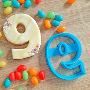 Number Cookie Cutters Fondant Stamps: Number 9 (and 6) Cookie Cutter
