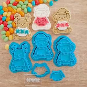 Christmas Sweater Friends - 3 Animal Combo Cookie Cutters & Fondant Stamps (9 pcs)