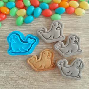 Mini Fondant Cutters Stamps: Mini Seal Cookie Cutter & Stamp
