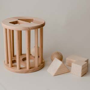 Puzzle: Q Toys Wooden Shape Sorter Roller