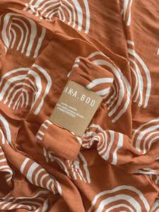 Swaddle: SEAKA.BOO Rainbow Muslin Swaddle - Autumn