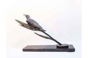 Gerard Mccabe: Singing Tui