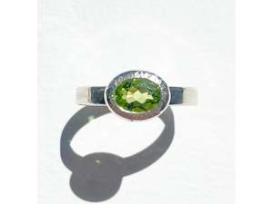 Oval Sterling Silver Bezel Ring - Peridot