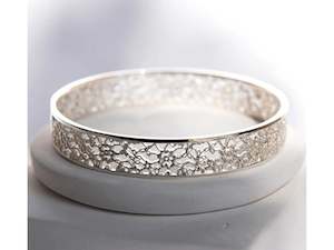 Lace Halo Bangle