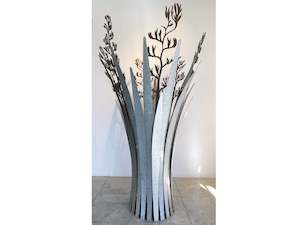 Jane Downes: Large Flax Vessel