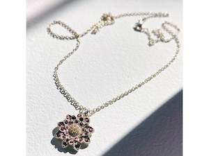 Adele Stewart 1: Dahlia Necklace