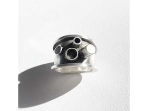 Victoria Pallin: Mid-century Style ring