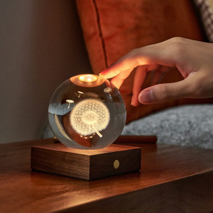 Lights: Gingko Dandelion Amber Crystal Light