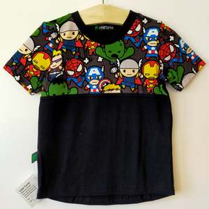 SALE Kids Tee Sz 2 Heros