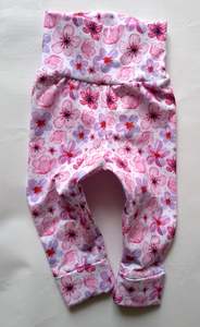 Grow With Me Size Medium 3 18m: Grow With Me** Soft Floral Size M 3-18m