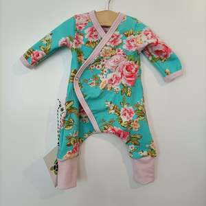 Premature Baby Clothes: Prem Aqua Floral  Romper  4-6 lb
